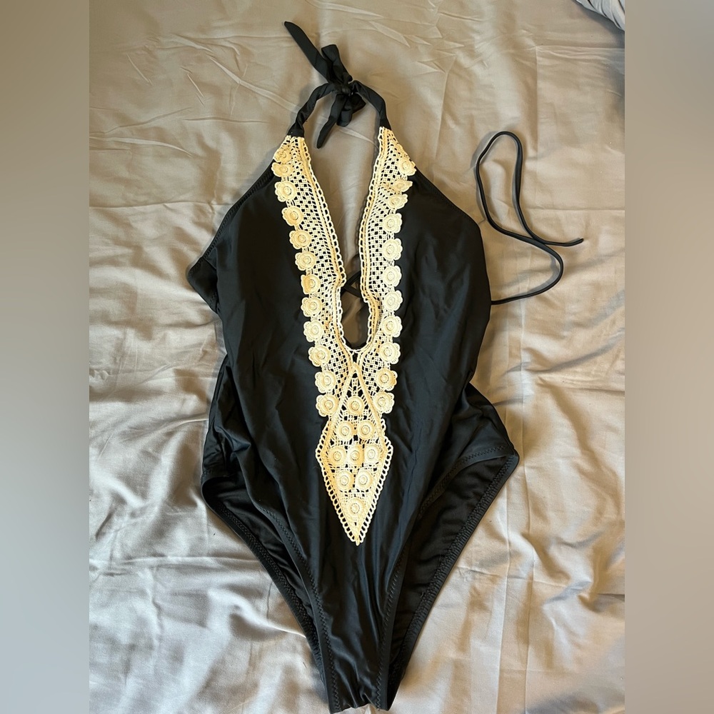 one piece swimsuit